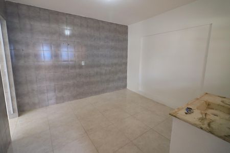 Cozinha de casa à venda com 1 quarto, 40m² em Santo Antônio, Osasco