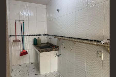 Casa à venda com 350m², 5 quartos e 8 vagastanque