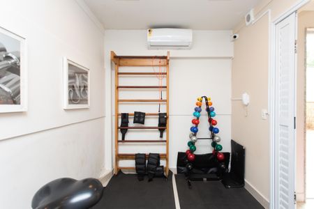 Apartamento à venda com 45m², 2 quartos e sem vagaÁrea comum - Academia