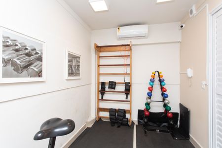 Apartamento à venda com 45m², 2 quartos e sem vagaÁrea comum - Academia