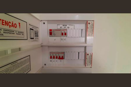 Apartamento para alugar com 46m², 2 quartos e 1 vagaQuadro de Luz