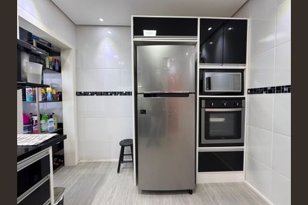 Apartamento à venda com 62m², 2 quartos e sem vaga Apartamento à venda com 62m², 2 quartos e sem vagaCozinha
