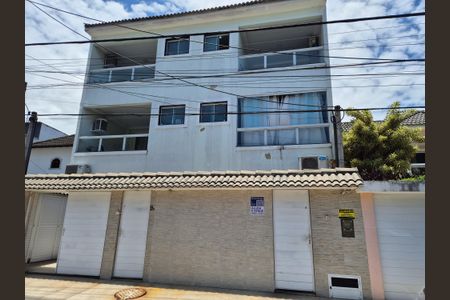 Casa de condomínio à venda com 200m², 4 quartos e sem vagaFachada 