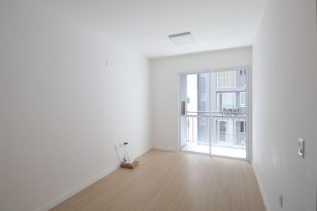 Sala de apartamento à venda com 2 quartos, 53m² em Igara, Canoas