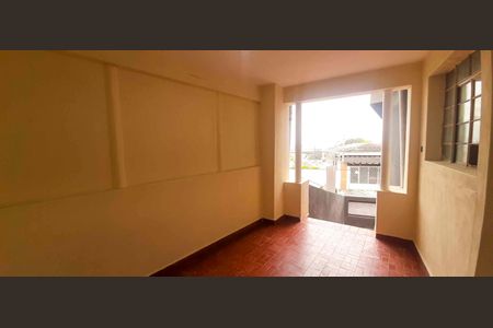 Casa à venda com 307m², 4 quartos e 2 vagas Casa à venda com 307m², 4 quartos e 2 vagasCasa 2 - Hall de Entrada