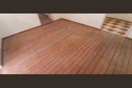 Casa à venda com 307m², 4 quartos e 2 vagas