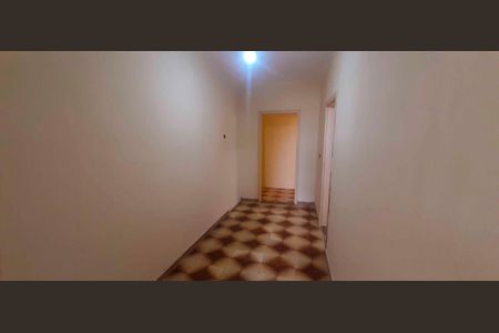 Casa à venda com 307m², 4 quartos e 2 vagas Casa à venda com 307m², 4 quartos e 2 vagasCasa 2 - Corredor