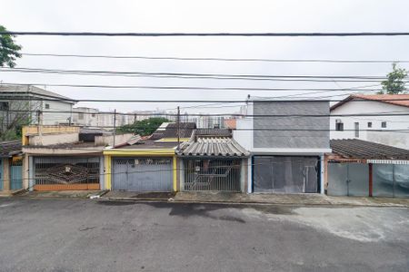 Casa à venda com 180m², 3 quartos e 1 vaga Casa à venda com 180m², 3 quartos e 1 vagaSala - Vista