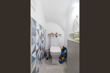 Casa à venda com 180m², 3 quartos e 1 vaga Casa à venda com 180m², 3 quartos e 1 vagaLavabo