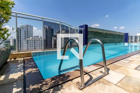 Studio à venda com 36m², 1 quarto e 1 vaga Studio à venda com 36m², 1 quarto e 1 vagaÁrea comum - Piscina