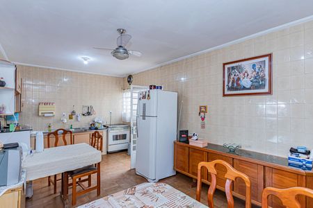 Casa à venda com 100m², 3 quartos e 1 vagaCozinha e copa