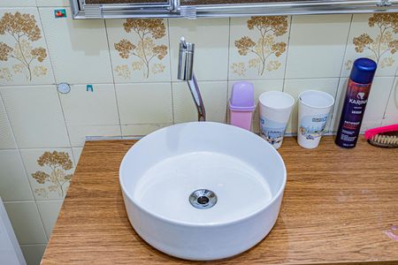 Casa à venda com 100m², 3 quartos e 1 vagaBanheiro