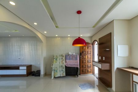 Apartamento à venda com 70m², 2 quartos e 1 vaga Apartamento à venda com 70m², 2 quartos e 1 vagaSala de Jantar