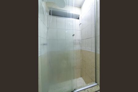 Apartamento à venda com 70m², 2 quartos e 1 vaga Apartamento à venda com 70m², 2 quartos e 1 vagaBanheiro da Suíte