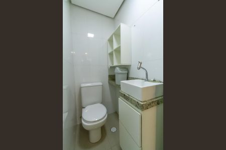 Apartamento à venda com 70m², 2 quartos e 1 vaga Apartamento à venda com 70m², 2 quartos e 1 vagaBanheiro Social