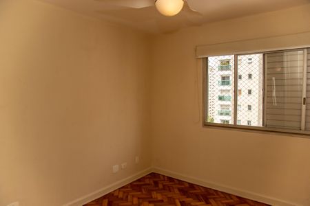 Apartamento à venda com 170m², 3 quartos e 1 vagaQuarto 2