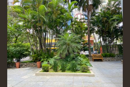 Apartamento à venda com 170m², 3 quartos e 1 vagaÁrea comum