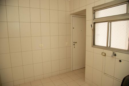 Apartamento à venda com 170m², 3 quartos e 1 vagaÁrea de Serviço