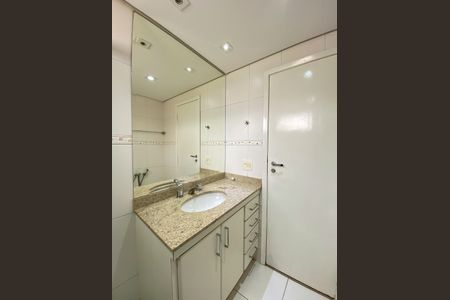Apartamento à venda com 170m², 3 quartos e 1 vagaBanheiro