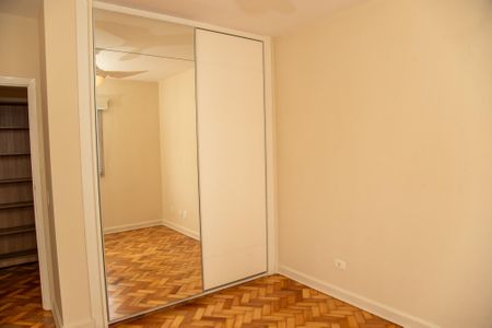 Apartamento à venda com 170m², 3 quartos e 1 vagaQuarto 2