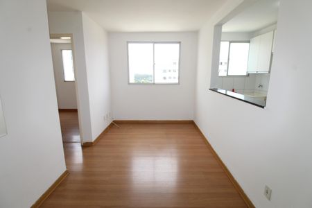 Sala de apartamento para alugar com 2 quartos, 46m² em Conjunto Residencial Trinta E Um de Marco, São José dos Campos