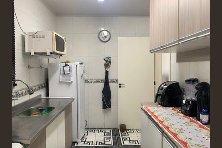 Apartamento para alugar com 93m², 2 quartos e sem vagaCozinha 