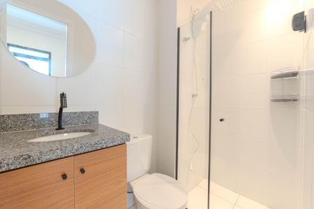 Studio para alugar com 38m², 1 quarto e sem vaga Studio para alugar com 38m², 1 quarto e sem vagaBanheiro