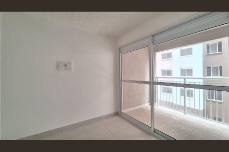 Apartamento para alugar com 34m², 2 quartos e sem vaga