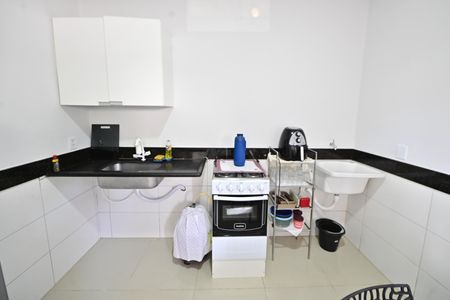 Sala/Cozinha de casa para alugar com 3 quartos, 70m² em Residencial Parque Flamboyant, Goiânia