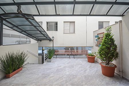 Apartamento à venda com 65m², 2 quartos e 2 vagas Apartamento à venda com 65m², 2 quartos e 2 vagasÁrea comum