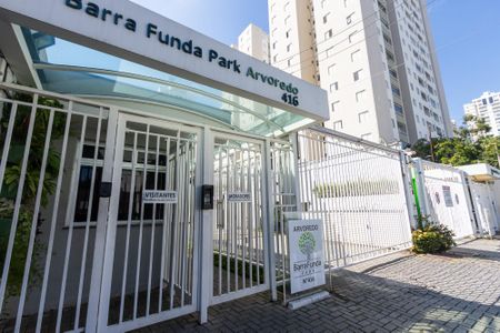 Apartamento para alugar com 45m², 2 quartos e sem vagaFachada do Condomínio