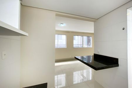 Apartamento à venda com 70m², 2 quartos e 2 vagasCozinha