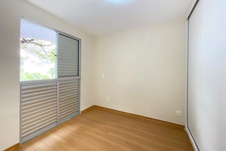 Apartamento à venda com 70m², 2 quartos e 2 vagasSuite 1