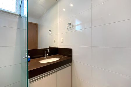 Apartamento à venda com 70m², 2 quartos e 2 vagasBanheiro