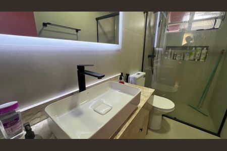 Apartamento à venda com 69m², 2 quartos e 1 vaga