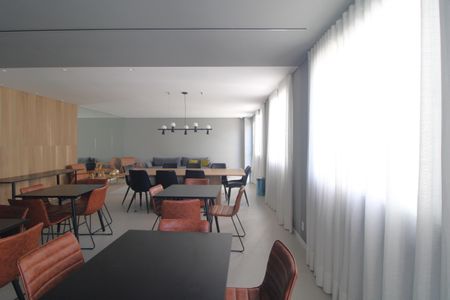 Apartamento à venda com 56m², 3 quartos e 1 vagaÁrea comum