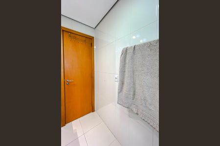 Apartamento à venda com 96m², 2 quartos e 2 vagasBanheiro