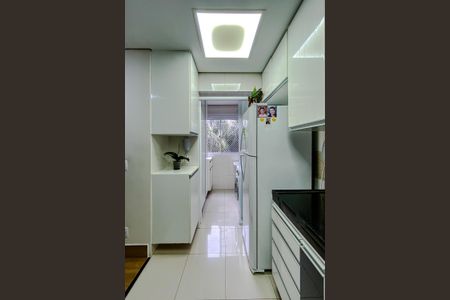 Apartamento à venda com 96m², 2 quartos e 2 vagasCozinha