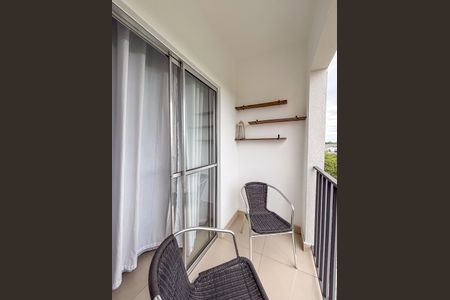 Apartamento para alugar com 70m², 2 quartos e 1 vagaSacada da Sala