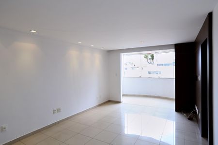 Sala de apartamento para alugar com 3 quartos, 92m² em Cidade Nova, Belo Horizonte