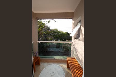 Casa à venda com 165m², 3 quartos e 2 vagas Casa à venda com 165m², 3 quartos e 2 vagasVara da Suíte