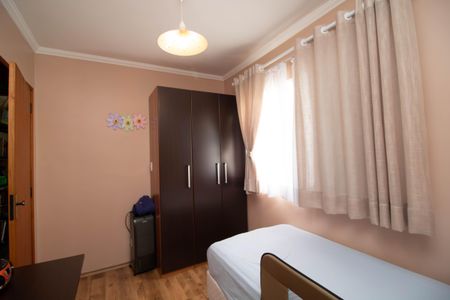 Casa à venda com 165m², 3 quartos e 2 vagas Casa à venda com 165m², 3 quartos e 2 vagasQuarto 3