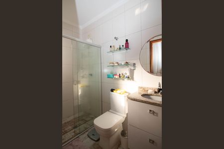 Casa à venda com 165m², 3 quartos e 2 vagas Casa à venda com 165m², 3 quartos e 2 vagasBanheiro da Suíte