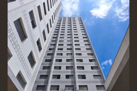 Apartamento à venda com 54m², 2 quartos e sem vaga Apartamento à venda com 54m², 2 quartos e sem vagaFachada