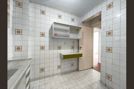 Apartamento à venda com 54m², 2 quartos e sem vaga Apartamento à venda com 54m², 2 quartos e sem vagaCozinha