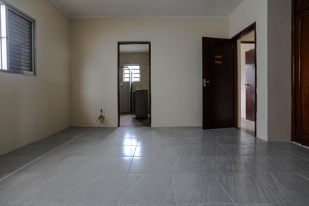 Casa para alugar com 100m², 3 quartos e 2 vagasSuíte