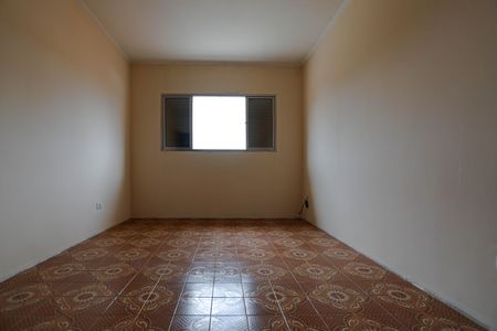 Casa para alugar com 100m², 3 quartos e 2 vagasQuarto 2