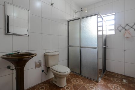 Casa para alugar com 100m², 3 quartos e 2 vagasBanheiro