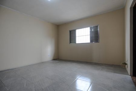 Casa para alugar com 100m², 3 quartos e 2 vagasSuíte