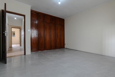 Casa para alugar com 100m², 3 quartos e 2 vagasSuíte